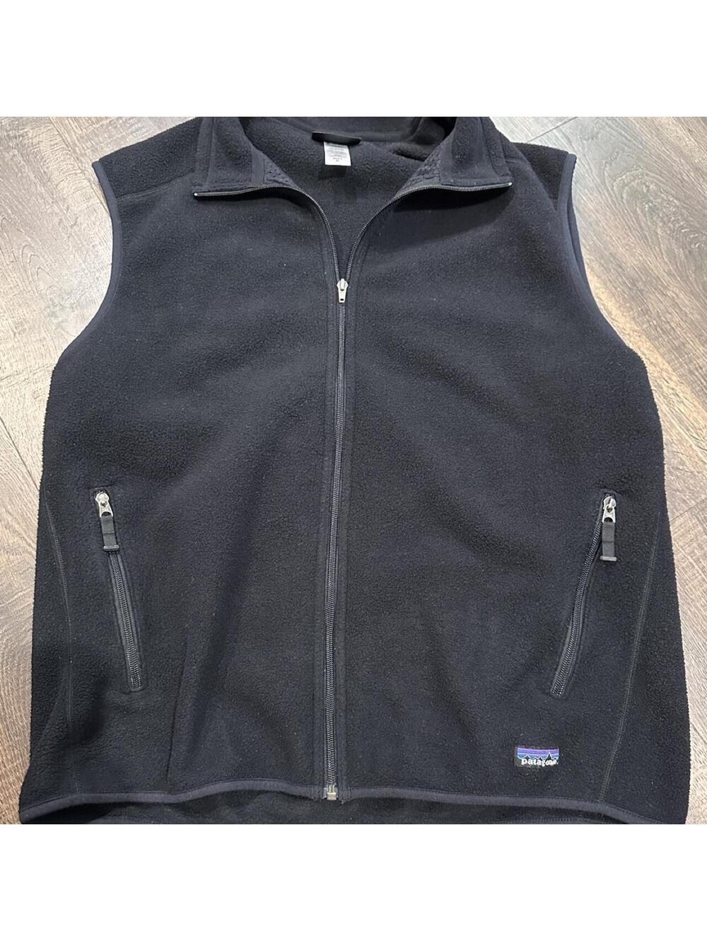 Patagonia Men's Black Gilet